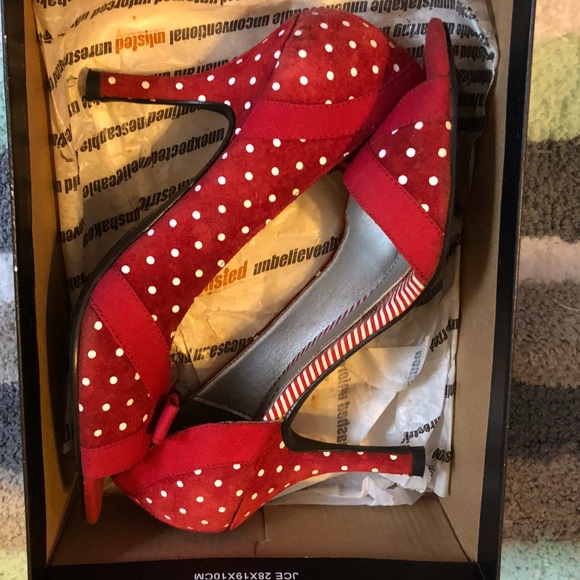 red polka dot heels